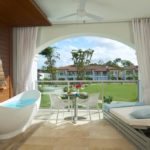 Sandals Royal Barbados Royal Crystal Lagoon Tek Yatak Odalı Süit - Deniz Kenarında, Okyanus Manzaralı, Balkonlu, Huzurlu Derin Küvetli