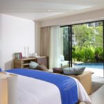 Holiday Inn Resort Phuket Mai Khao Beach Junior King Süit - Havuz Erişimli